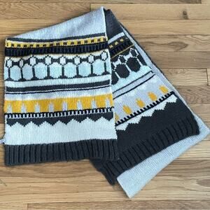 3/$30 || Gap Long Knitted Scarf - Approx 80”